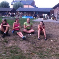 Liever zitten dan vuil worden - Scouts en Gidsen Zaventem 